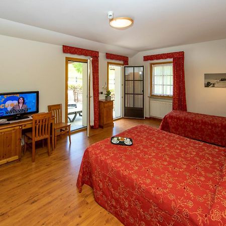 Albergo Edelweiss - Larespa Crodo Exterior foto