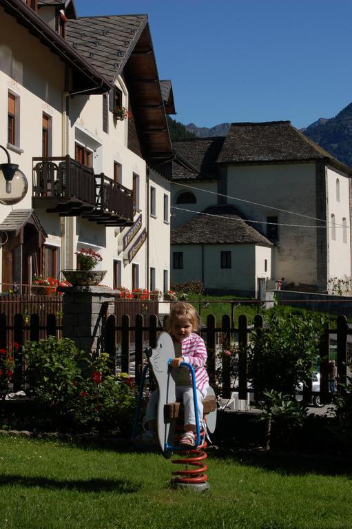 Albergo Edelweiss - Larespa Crodo Exterior foto